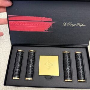 Kilian Le Rouge Parfum/Scented Lip Color Matte And Satin Set Of 4 and mirror